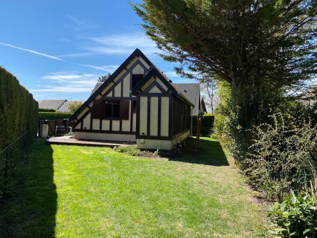 Le Chalet Normand Merville-Franceville-Plage Εξωτερικό φωτογραφία